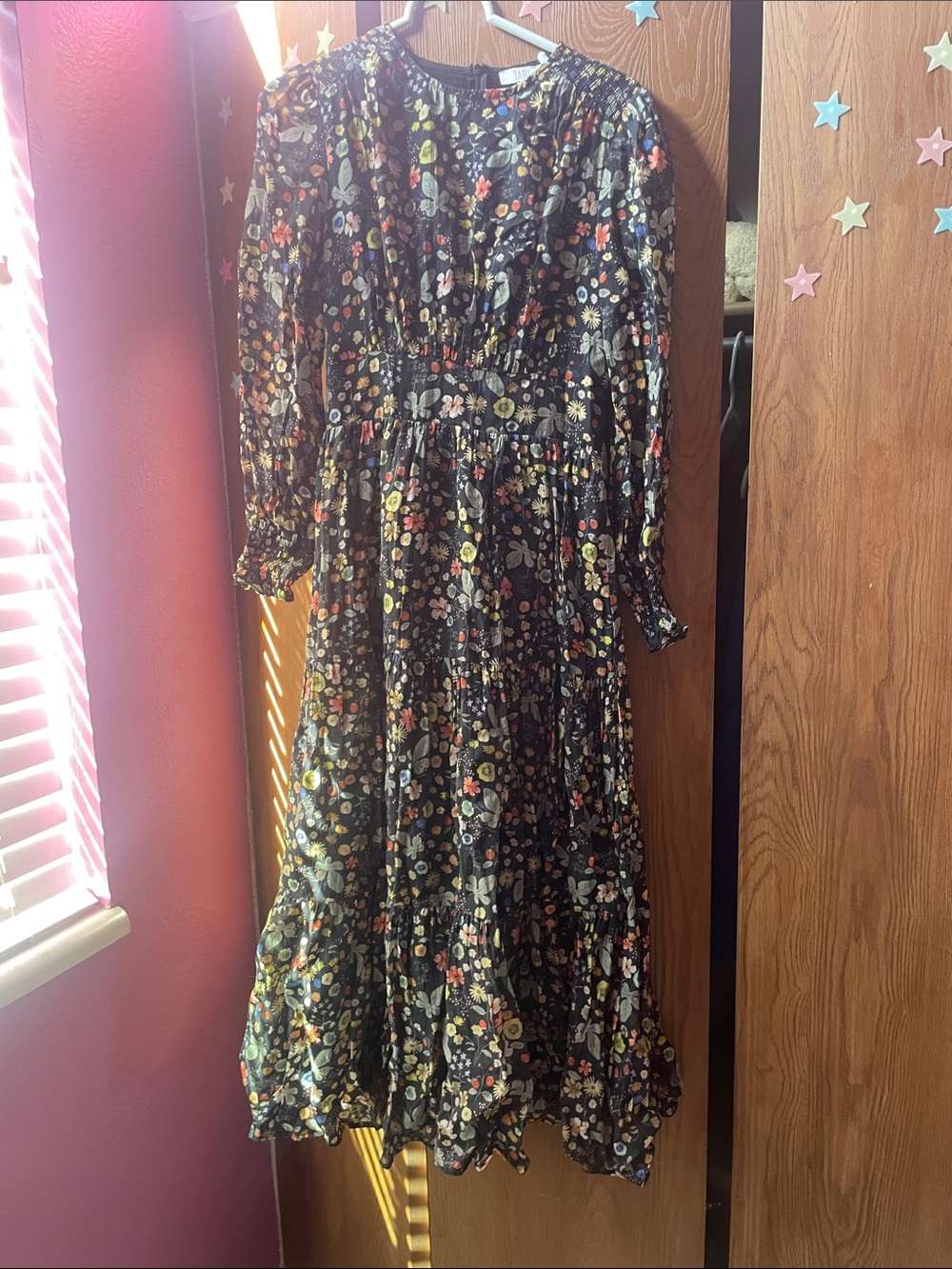 Women’s Black Floral Long Sleeve Maxi Dress